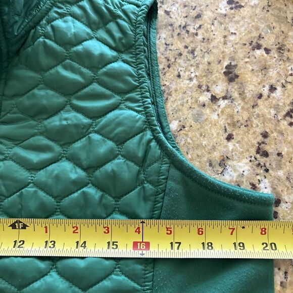 L.L. Bean Vest Women's Medium Green Quilted Fleece Pockets fall hiking gameday - Picture 7 of 7